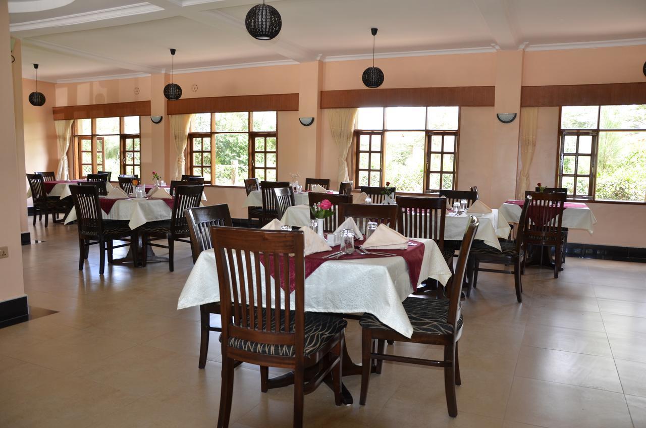Chambai Hotel Naivasha Bagian luar foto